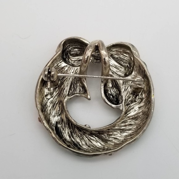 Christmas Wreath Brooch Pendant & Earrings Set - Picture 4 of 8